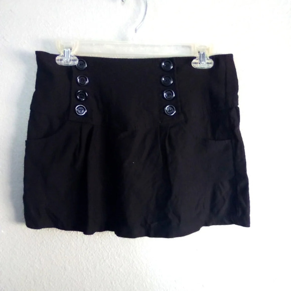 Mini skirt size medium ( box BH ) - Picture 1 of 2